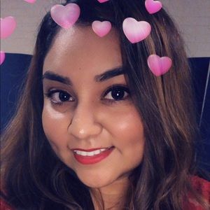 Meet your Posher, Jasmine